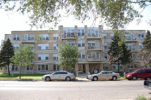 2501 W Touhy Ave. #304, Chicago, IL 60645