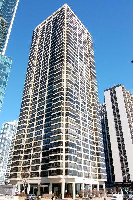 360 E Randolph St. #2102, Chicago, IL 60601