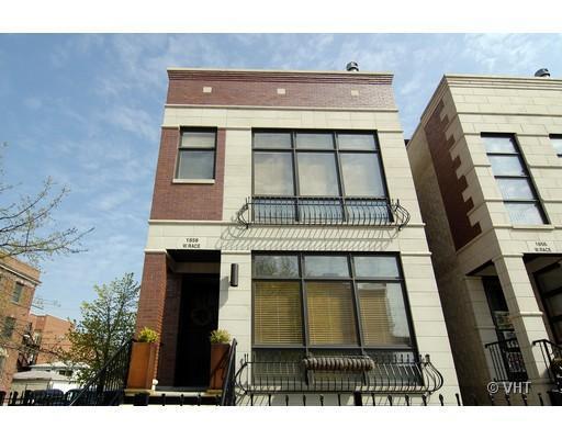 1858 W Race St., Chicago, IL 60622