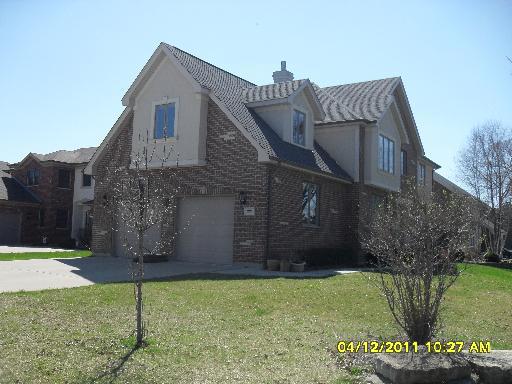 11119 Hess St., La Grange, IL 60525