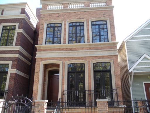 2439 N Marshfield Ave., Chicago, IL 60614