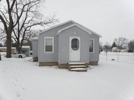 116 S Davis, Amboy, IL 61310