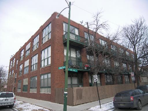 2654 W Medill St. #303, Chicago, IL 60647