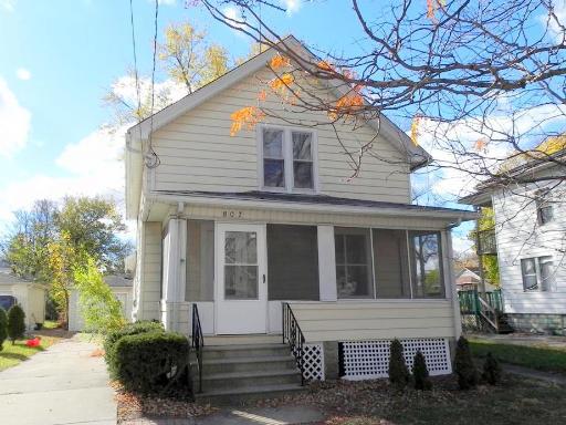807 Fulton St., Aurora, IL 60505