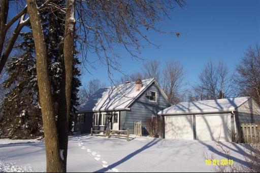 2304 Skokie Dr., Rockford, IL 61108
