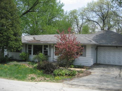 808 Paul St., Mchenry, IL 60050