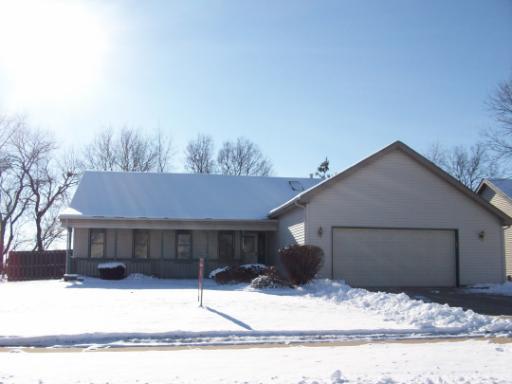 1179 Darwin Dr., Machesney Park, IL 61115