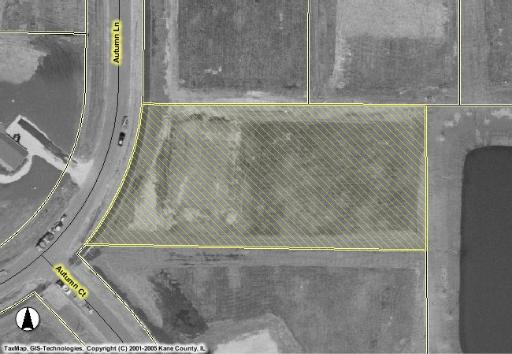 23 Autumn Ln., Lily Lake, IL 60151