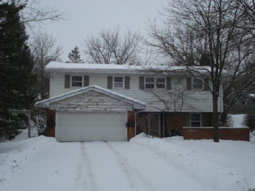 2115 Bradley Rd., Rockford, IL 61107