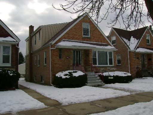 5843 W Leland Ave., Chicago, IL 60630