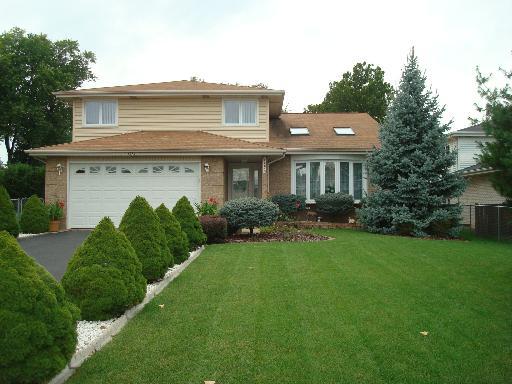 7284 Skyline Dr., Justice, IL 60458