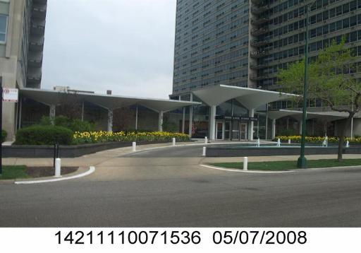 3550 N Lake Shore Dr. #2106, Chicago, IL 60657