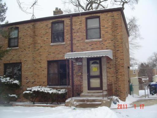 1656 Howard Ave., Des Plaines, IL 60018