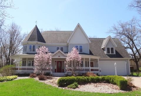 8945 W 102nd St., Palos Hills, IL 60465