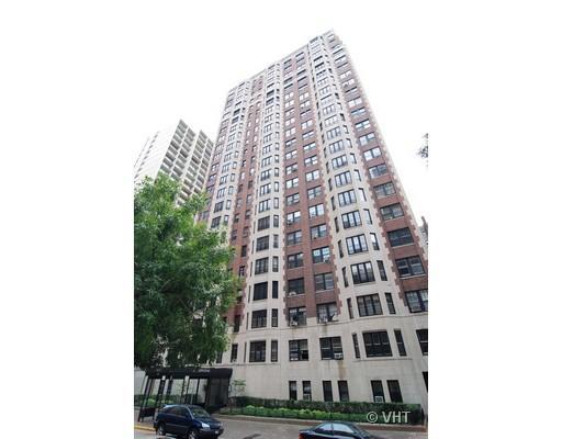 421 W Melrose #19A, Chicago, IL 60657