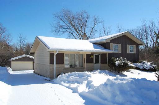 5635 Alabama Ave., Clarendon Hills, IL 60514