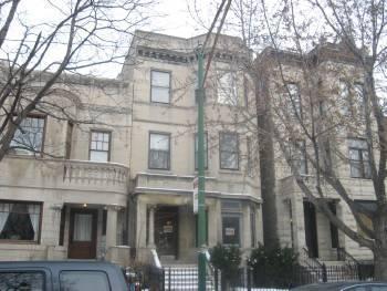 852 W Oakdale Ave., Chicago, IL 60657