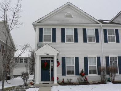 2546 Capitol Ave., Aurora, IL 60503