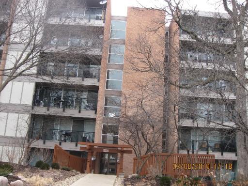 6000 Oakwood Dr. #4L, Lisle, IL 60532