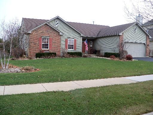 2547 Pinehurst Dr., Aurora, IL 60506