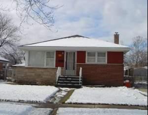 8916 S 50th Ave., Oak Lawn, IL 60453