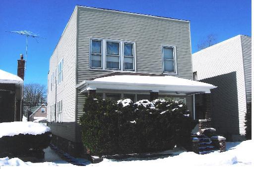 9928 S Exchange Ave., Chicago, IL 60617