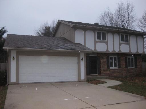 9N984 S Water Rd., Elgin, IL 60123