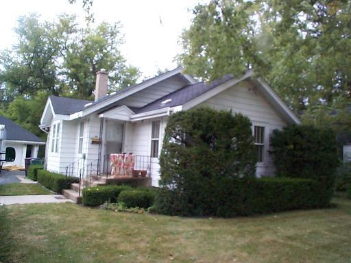 398 S Lake St., Grayslake, IL 60030