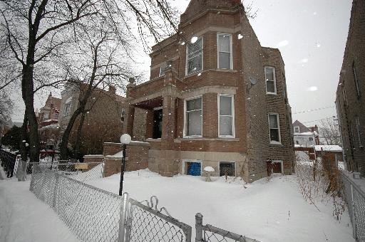 [Address Unavailable], Chicago, IL 60623