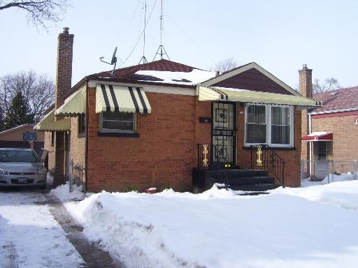 230 Linden Ave., Bellwood, IL 60104