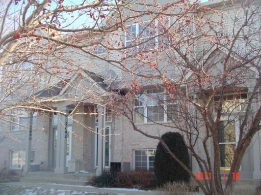 2642 Woodmere Dr., Darien, IL 60561