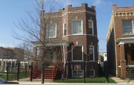 4050 W Potomac Ave., Chicago, IL 60651