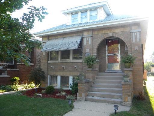 1836 S East Ave., Berwyn, IL 60402
