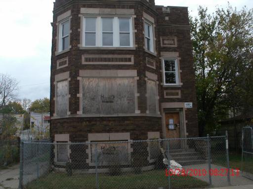 5641 S Loomis Blvd., Chicago, IL 60636