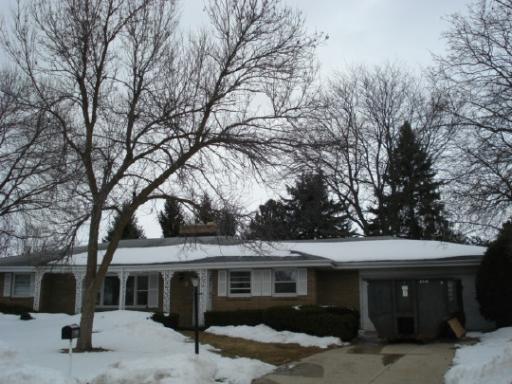4221 Coventry Close, Rockford, IL 61114