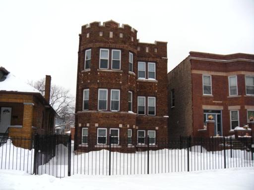 7815 S Saginaw Ave., Chicago, IL 60649