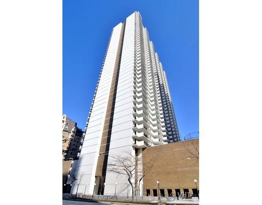 6033 N Sheridan Rd. #11C, Chicago, IL 60660