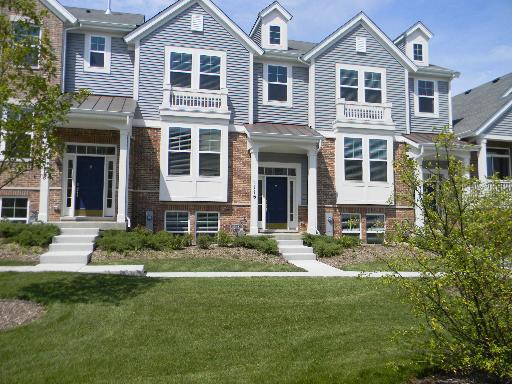1116 Tuscany Dr., Streamwood, IL 60107