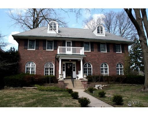 624 Elmwood Ave., Wilmette, IL 60091