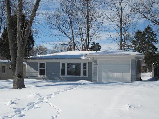 340 Eastern Ave., Aurora, IL 60502