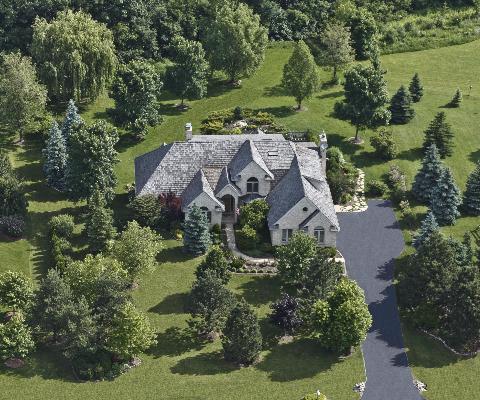 21560 W Hampshire Pl., Mundelein, IL 60060