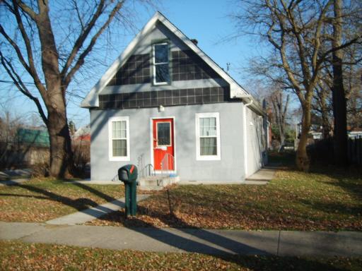 1301 S 7th Ave., Maywood, IL 60153