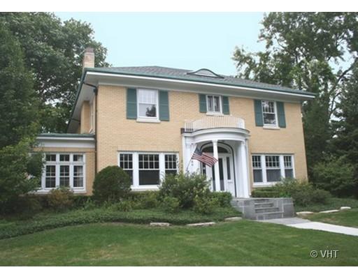 360 Sterling Rd., Kenilworth, IL 60043