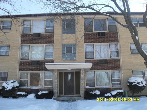 9285 W Noel St. #C1, Des Plaines, IL 60016