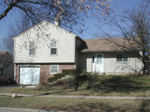958 Grant St., Bartlett, IL 60103