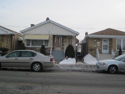 6213 W 55th St., Chicago, IL 60638