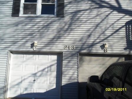 213 Bradley Ct. #D, Bloomingdale, IL 60108