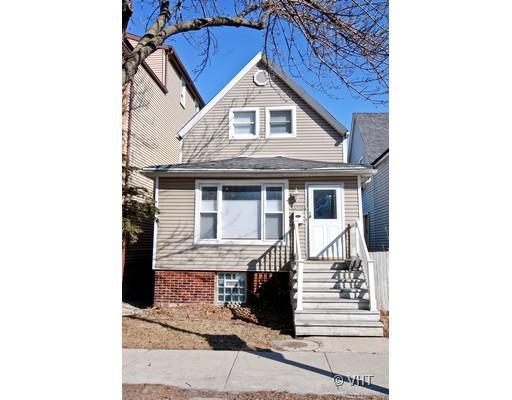 6035 N Ridge Ave., Chicago, IL 60660