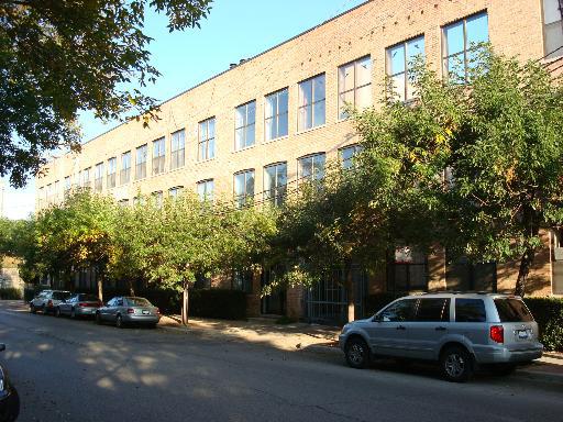 1760 W Wrightwood Ave. #110, Chicago, IL 60614