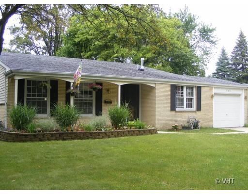 508 Dogwood Ct., Schaumburg, IL 60193